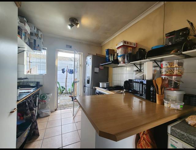 2 BEDROOM HOUSE FOR SALE IN GLENWOOD